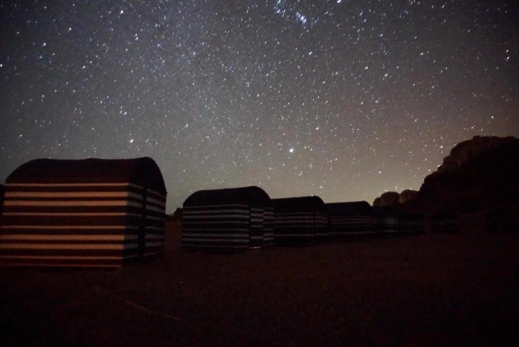 Wadi Rum Sky Tours & Camp Zewnętrze zdjęcie