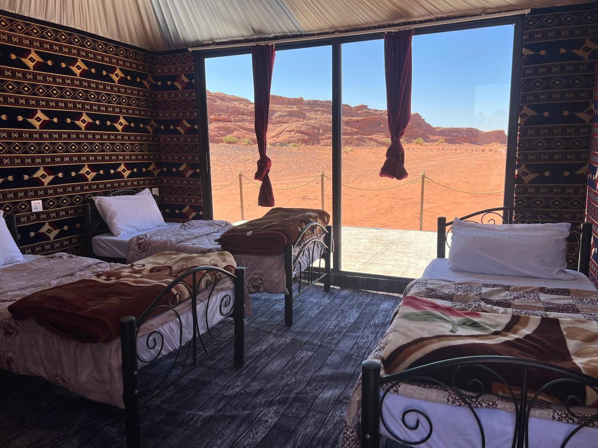 Wadi Rum Sky Tours & Camp Zewnętrze zdjęcie