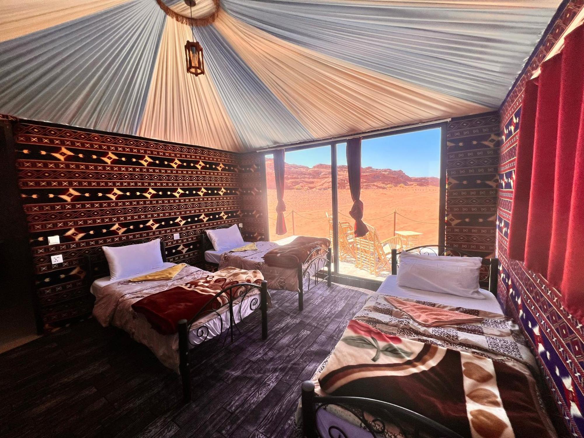 Wadi Rum Sky Tours & Camp Zewnętrze zdjęcie