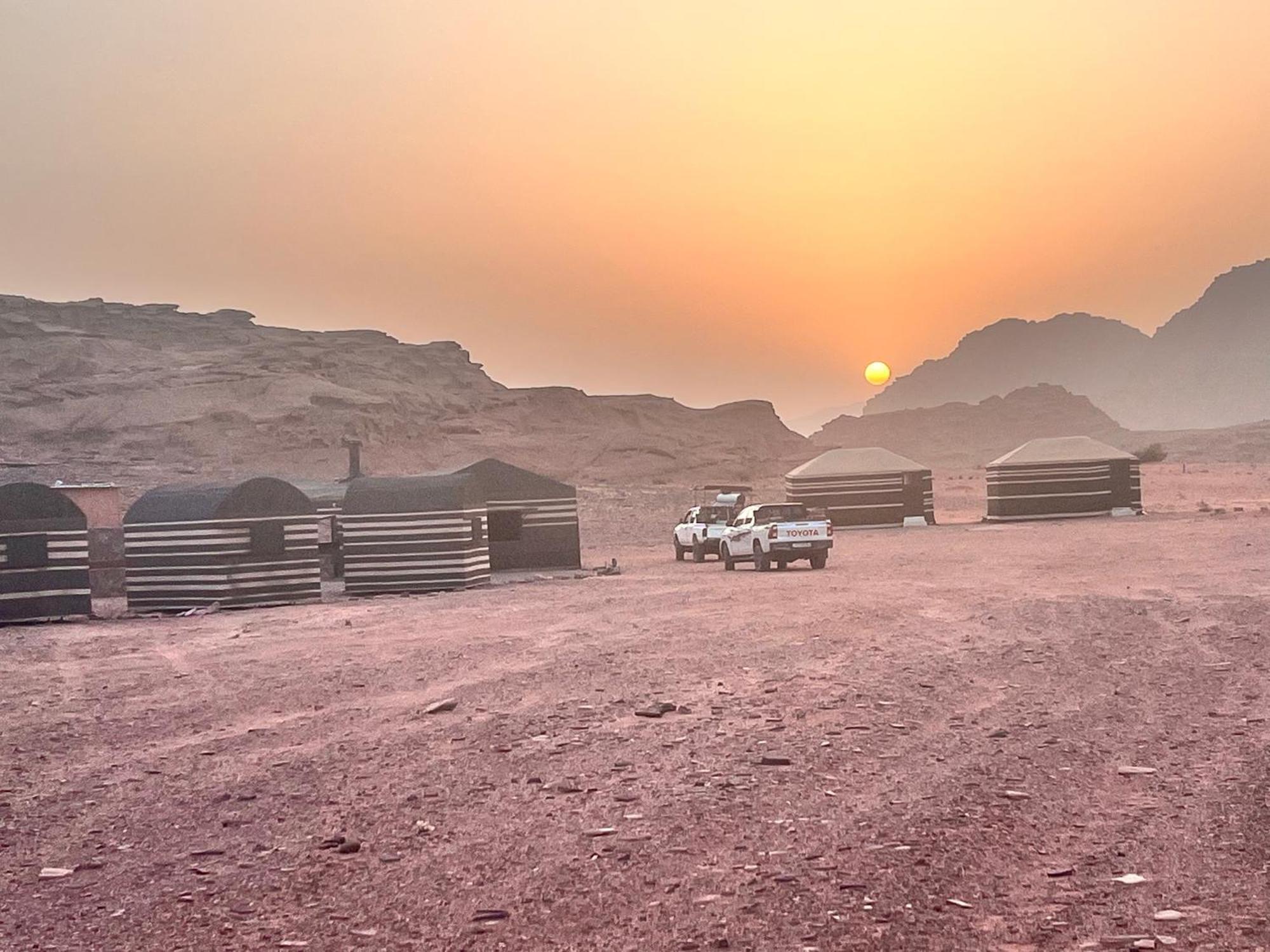 Wadi Rum Sky Tours & Camp Zewnętrze zdjęcie